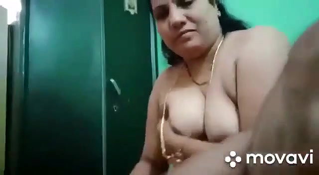 Married bhabhi handjob