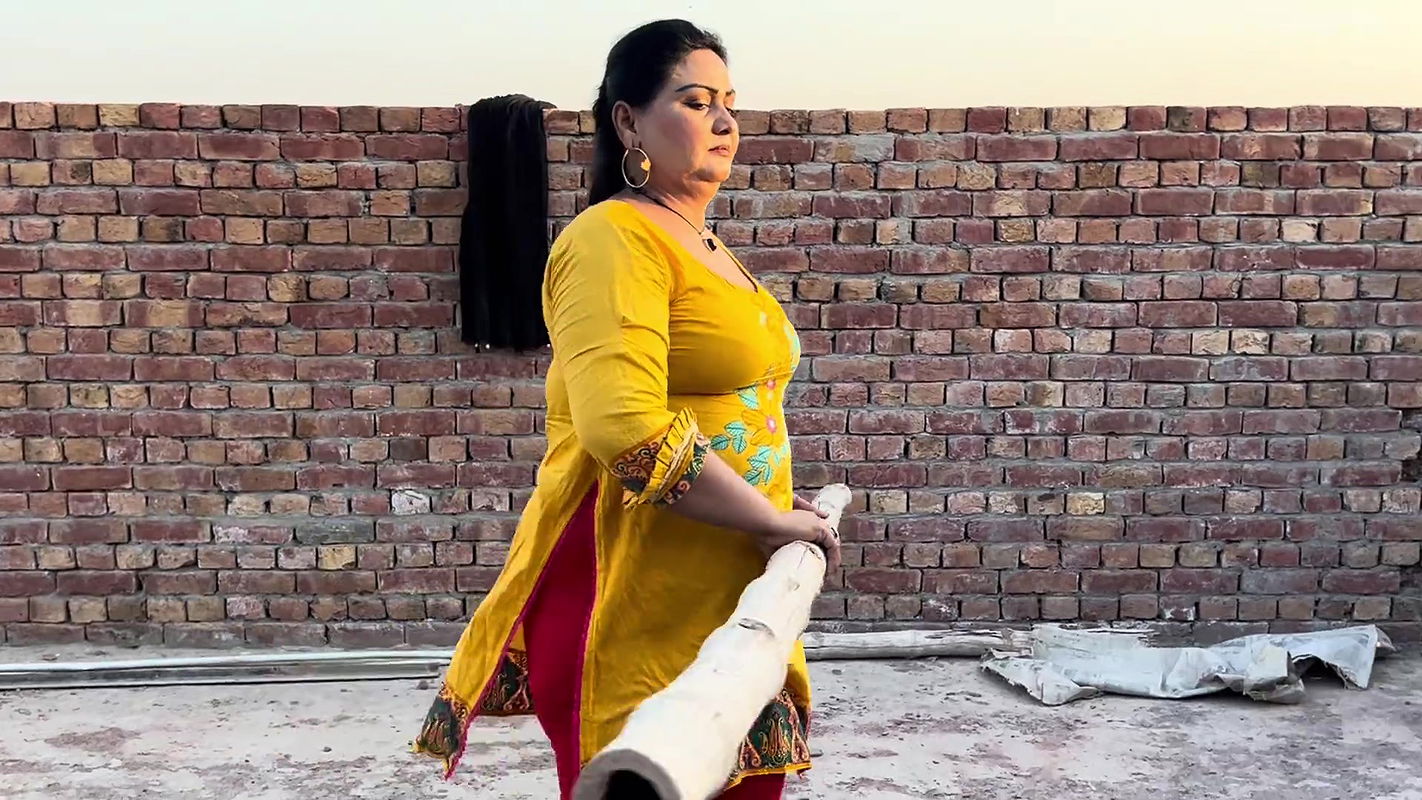 Pakistani Desi Aunty Daily Routine Work Village Woman Work Pakistan Village Life New Hot Vlog