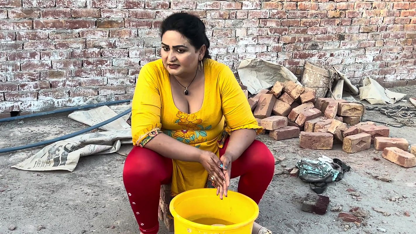 Pakistani Desi Aunty Daily Routine Work Village Woman Work Pakistan Village Life New Hot Vlog