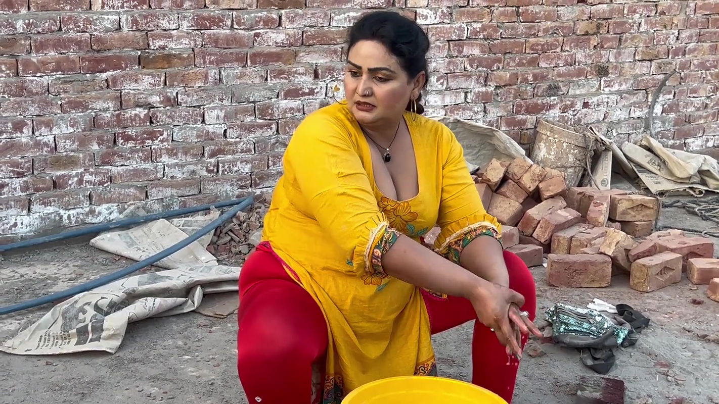 Pakistani Beautiful Village Life Desi Aunty Hot Vlog Pakistan Village Life _Desi Aunty Hot Vlog