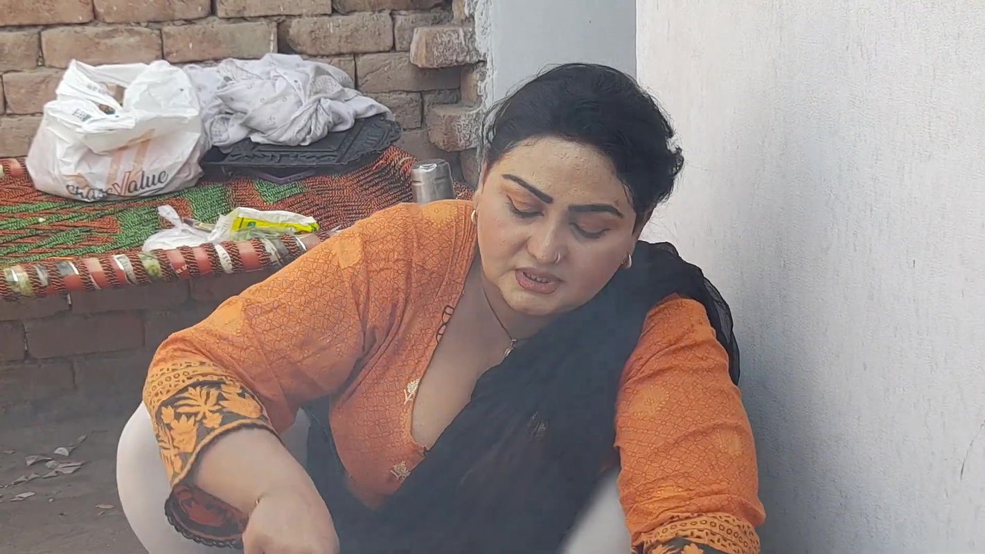 Pakistani Housewife Daily Routine Village Morning Routine Desi Aunty Hot Vlog Village Food