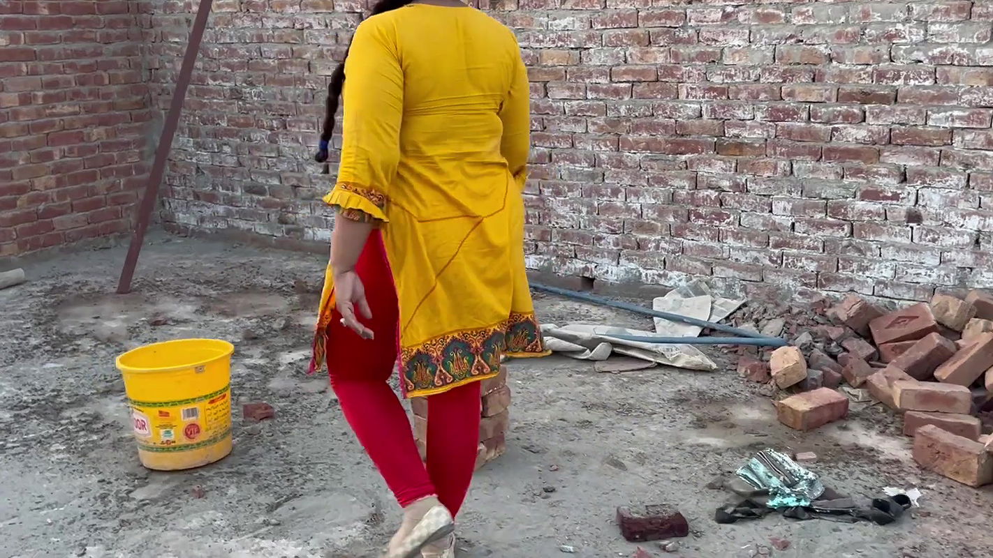Pakistani Desi Housewife Cleaning Vlog Village Woman Work Desi Aunty Hot Vlog Pak Family Vlog