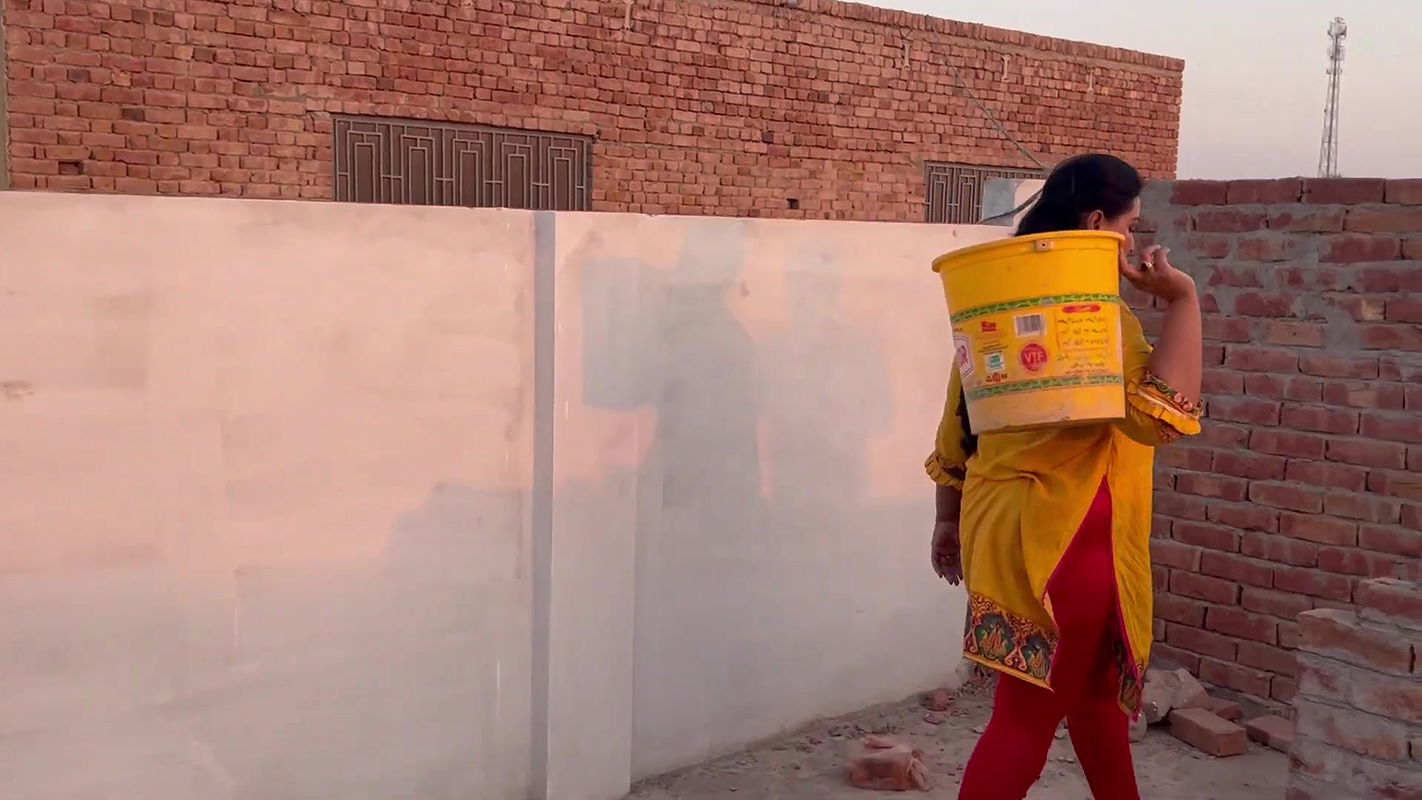 Pakistani Desi Housewife Cleaning Vlog Village Woman Work Desi Aunty Hot Vlog Pak Family Vlog
