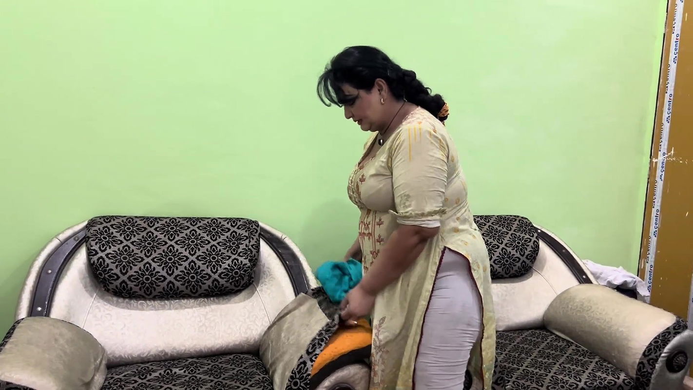 Pakistani Desi Aunty Hot Vlog Village Woman Work Pak Family Vlog Desi Aunty Hot Vlog