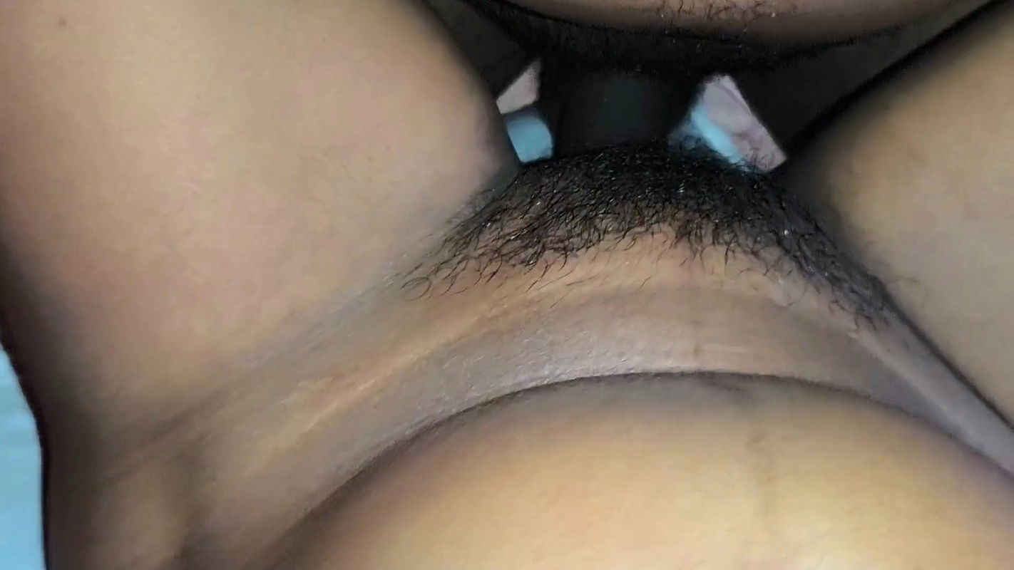 Indian desi bhabhi and young Desi man slowly slowly sucking boobs and fucking beautiful pussy – village style sex – anty sex