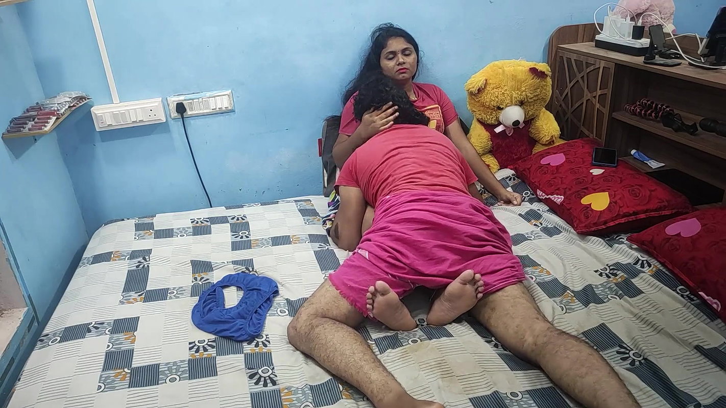 Vaishnavy and Sharun Raj live uncut sex in bedroom
