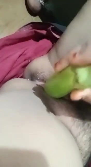 Unsatisfied bhabhi masturbating by vegetables