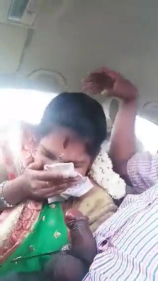Bhabhi car mms