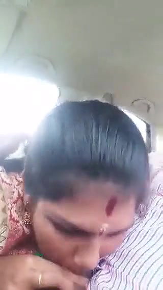 Bhabhi car mms
