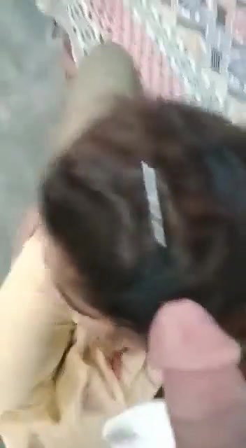 Sexy Pakistani Wife Shows her Boobs and Give Blowjob