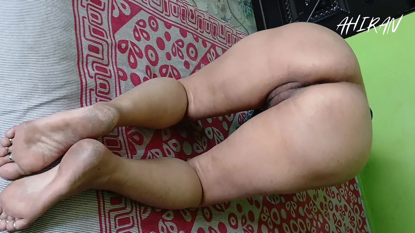 ASS AND VAGINA IN FIRE POSITION