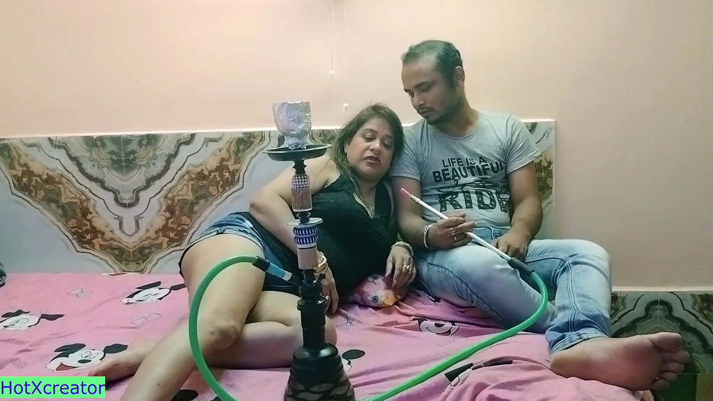 Beautiful Bhabhi Sudden Sex after Home Party! Real Sex