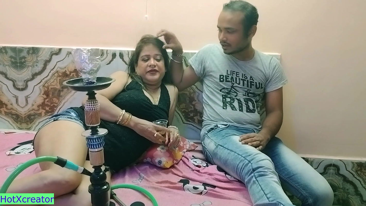 Beautiful Bhabhi Sudden Sex after Home Party! Real Sex