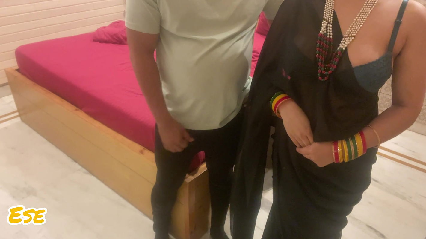 Bhabhi can’t stop her brother-in-law fucking her from behind