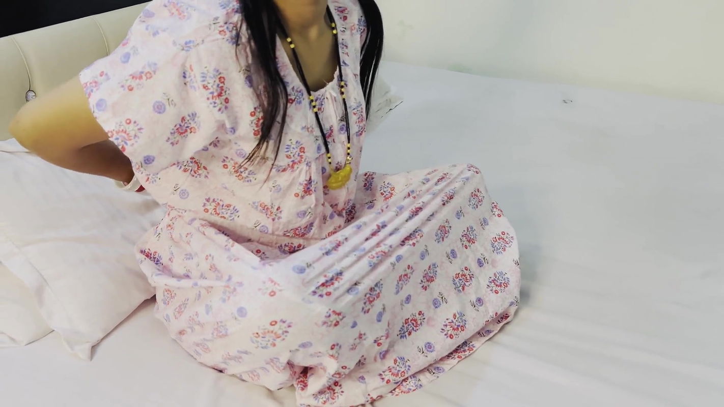 Bhabhi Devar Newly Married Sister-in-law Her Elder Step Brother Went to Work Leaving His Wife Alone Outside to Fuck Step Brother