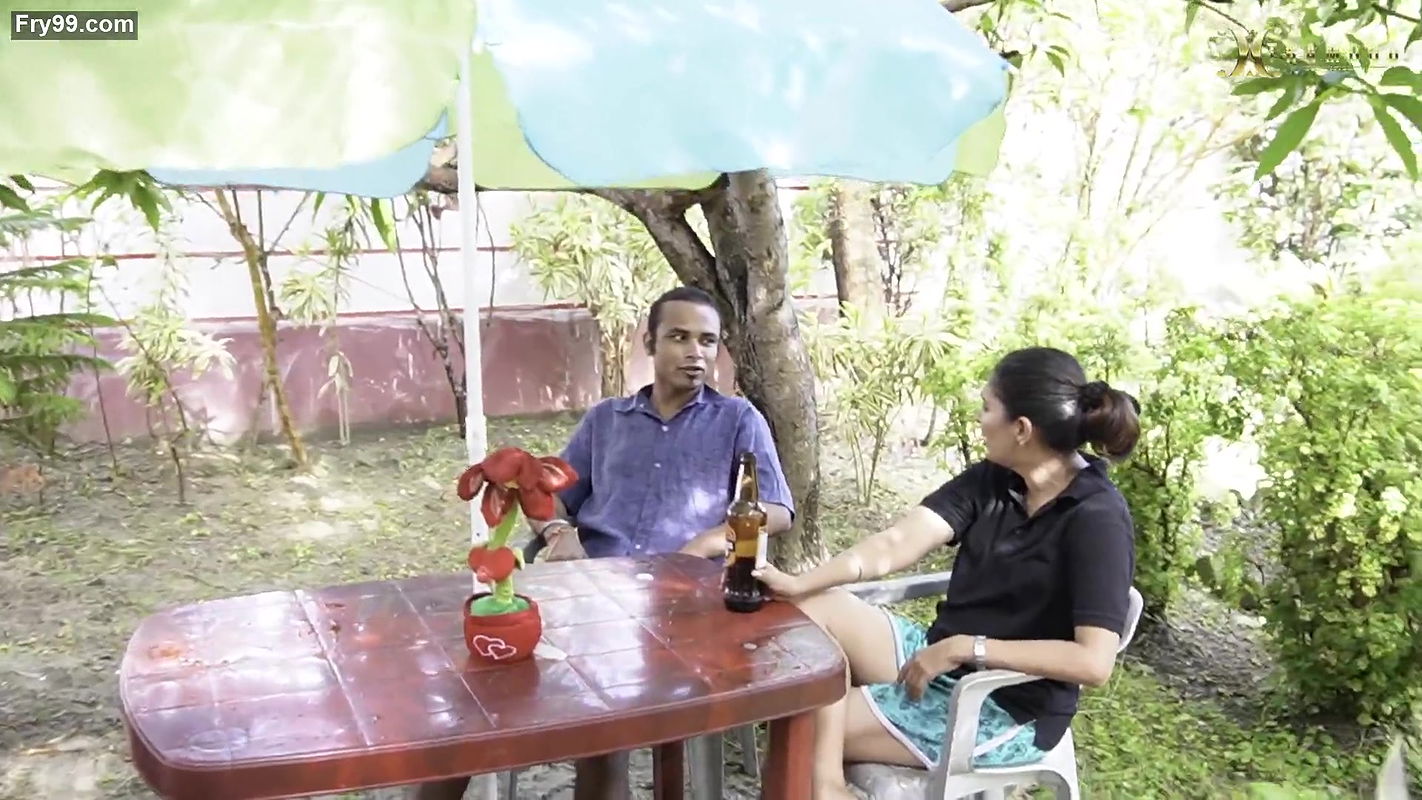 FUCK MY PUSSY BY BIG COCK IN RESTURENT, FULL OUTDOOR