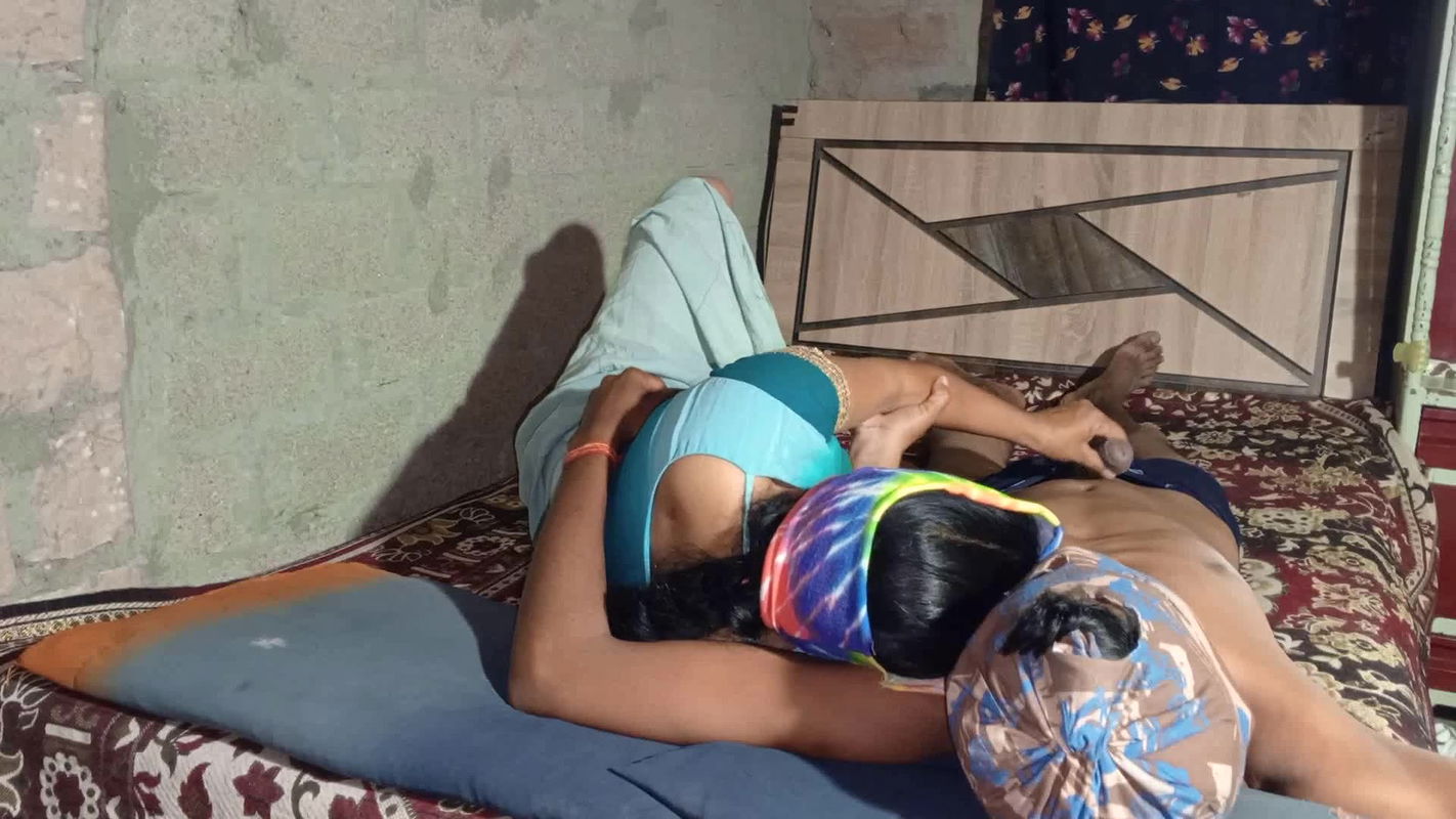 Bhabhi ko raat me jor se chudhai in house Hindi audio