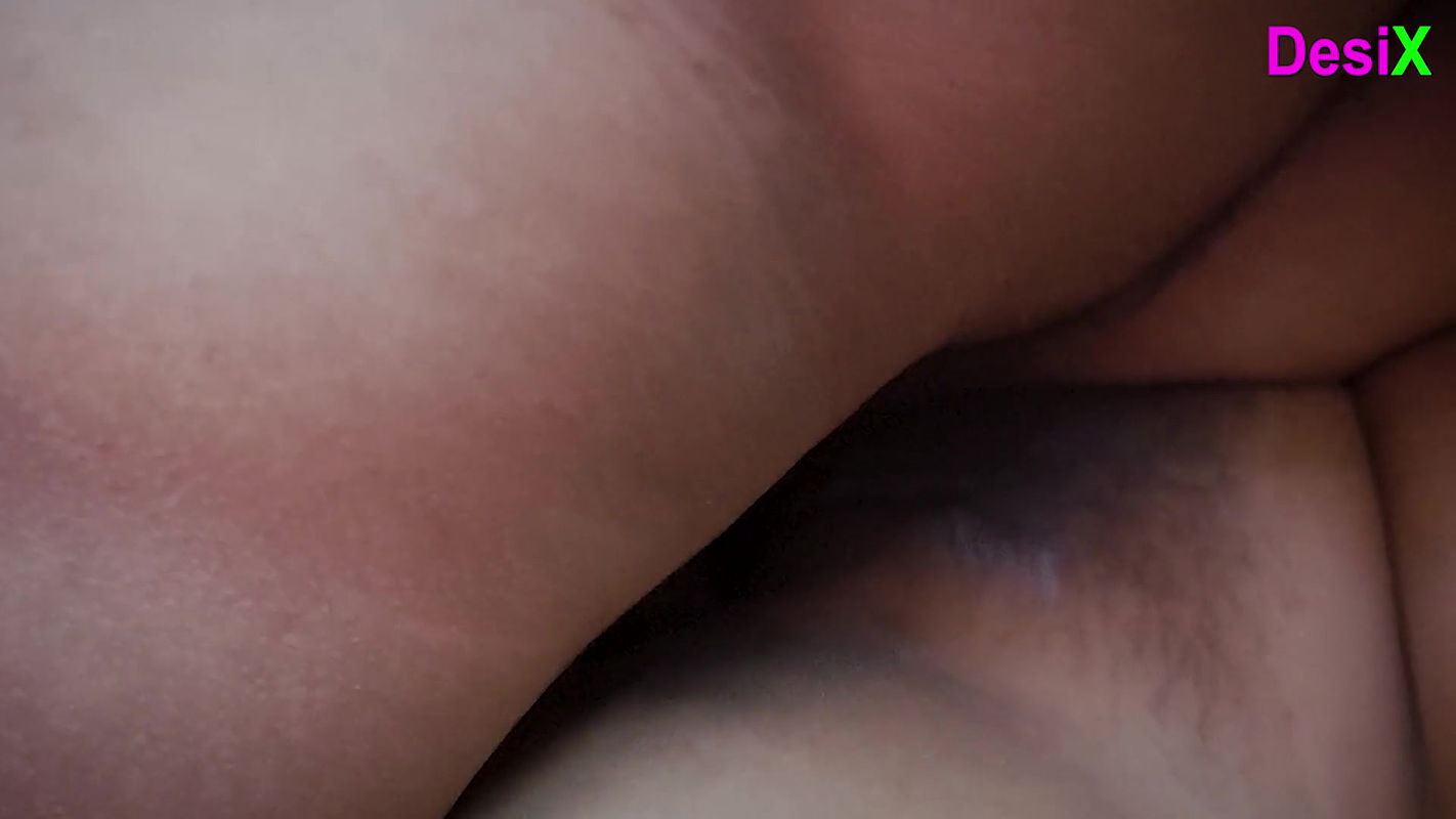 Bhabi ki safed Gand mar ke DEWAR NE UNKI lAND bHABI K mU ME dAL DIYA