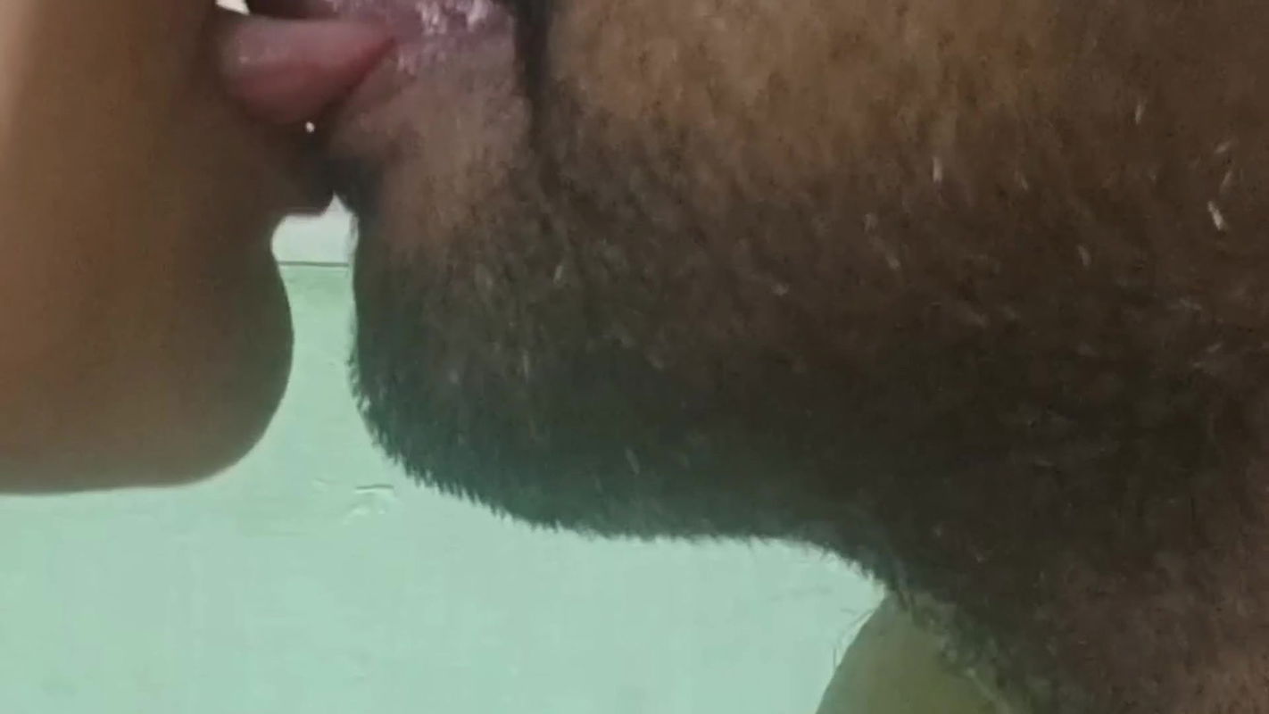 cheating married women lipp kiss and tounge twist romance with role play