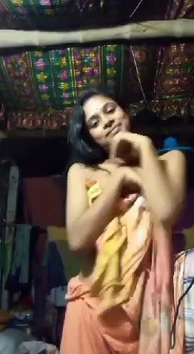 Cute Bengali Girl Showing For Lover