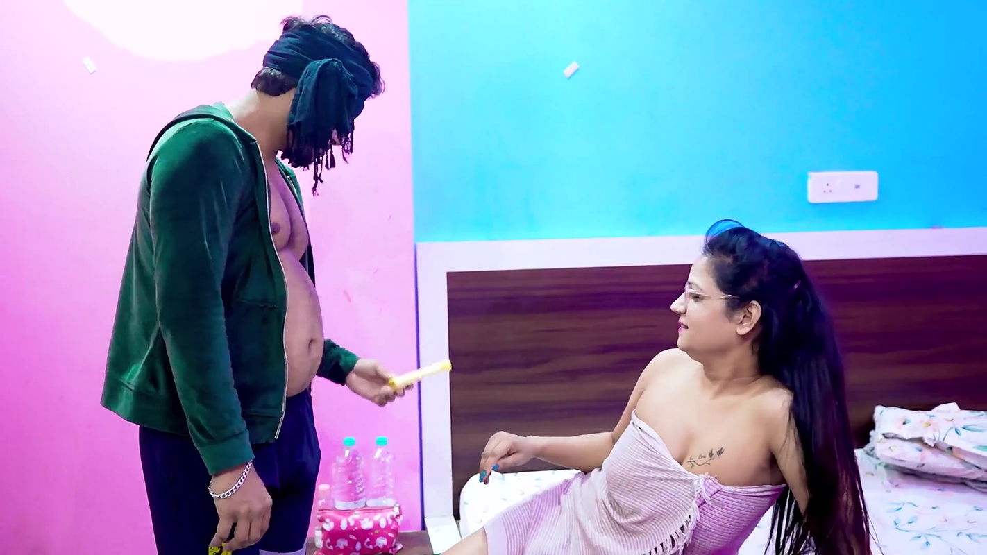 Desi Bhabhi Was Fucked in a Hotel, I Made Her and Fucked Her with My 8 Inch Dick