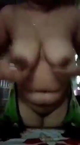 Chubby village bhabi