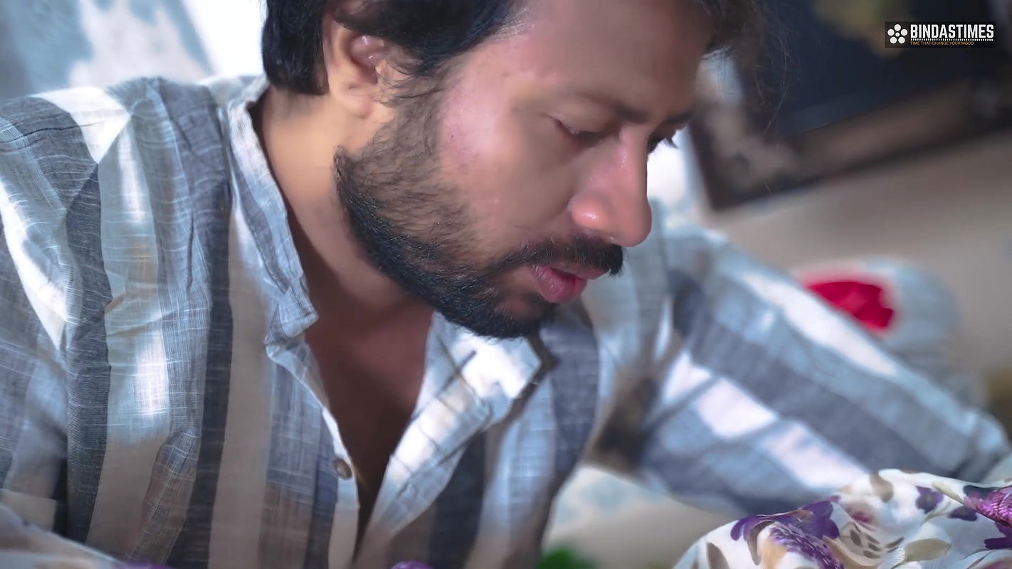 Desi Indian Step Mom Teaches her Step Daughter How to sex with a Teacher ( Threesome Full Movie )