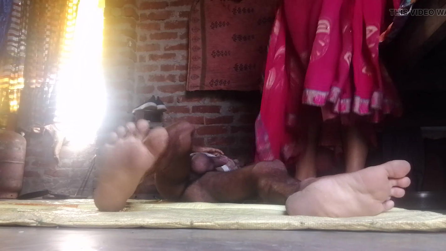 Desi Indian Malkin got her chuduked by her servant