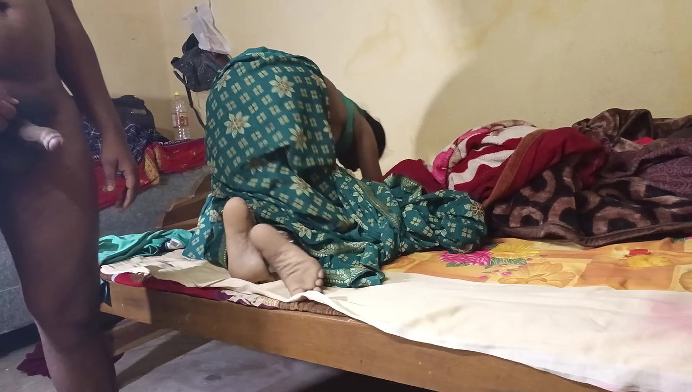 Cheating village frends wife gita bhabhi hindi sex