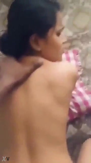 Bhabhi bang from behind in doggy style