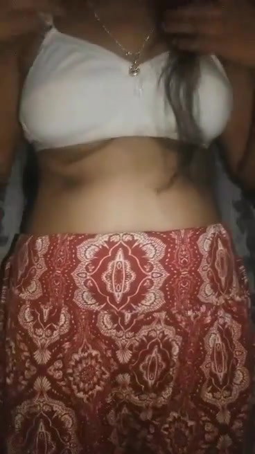 Desi Girl Showing