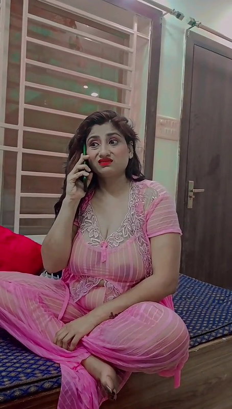 Soniya Sonu Showing Boobs in Transparent Dress