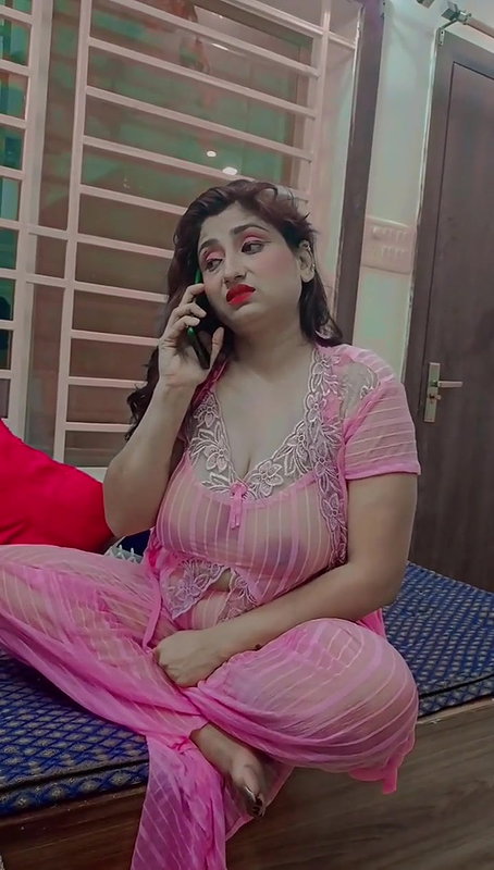 Soniya Sonu Showing Boobs in Transparent Dress