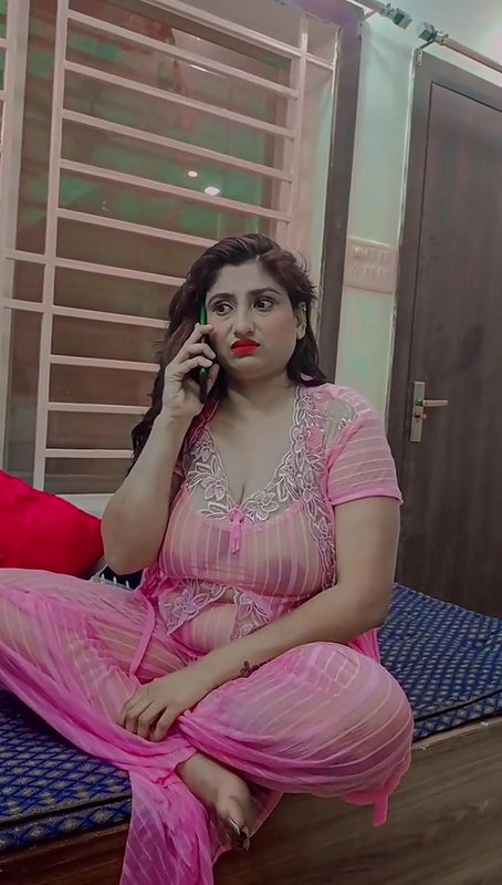 Soniya Sonu Showing Boobs in Transparent Dress