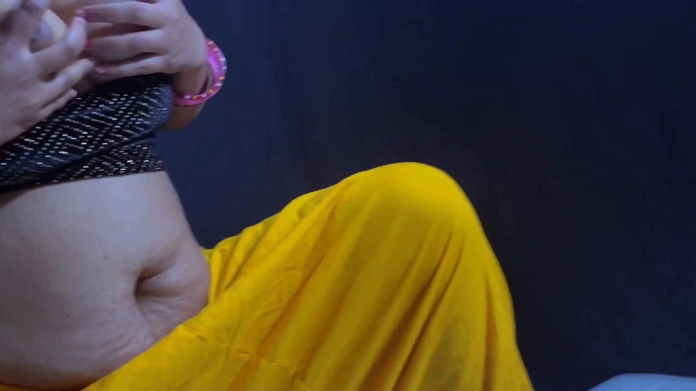 Sexy bahurani romance and doggy style sex with her stepfather