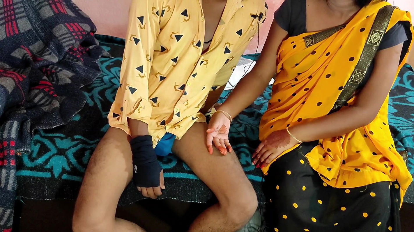 Punjabi Mosi Ki Bare Gori Gand Dekh Ke Mosi Ko Saari Raat Pella Phool HD Hindi