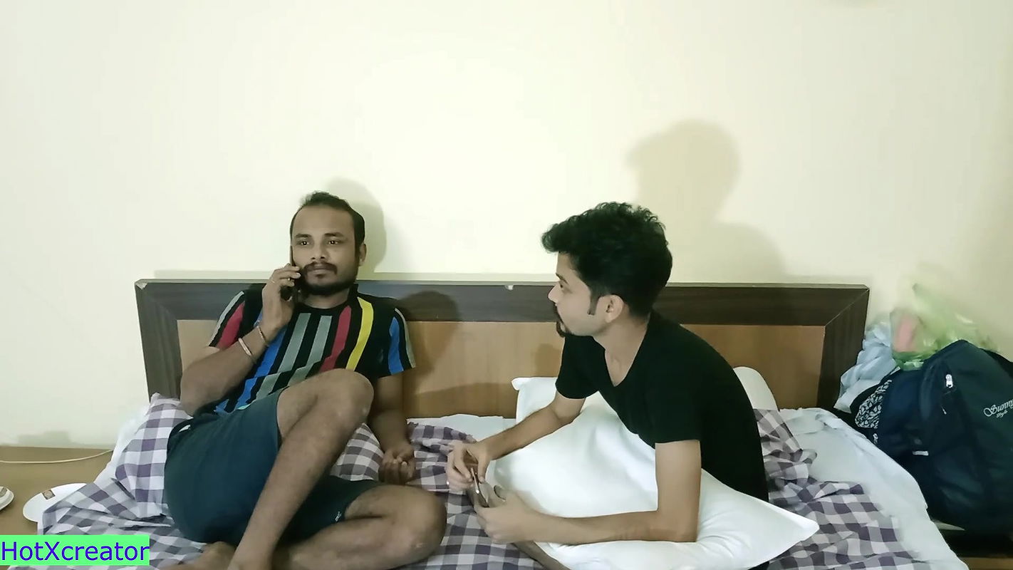 Played tricks for sharing sexy girlfriend! Indian viral sex