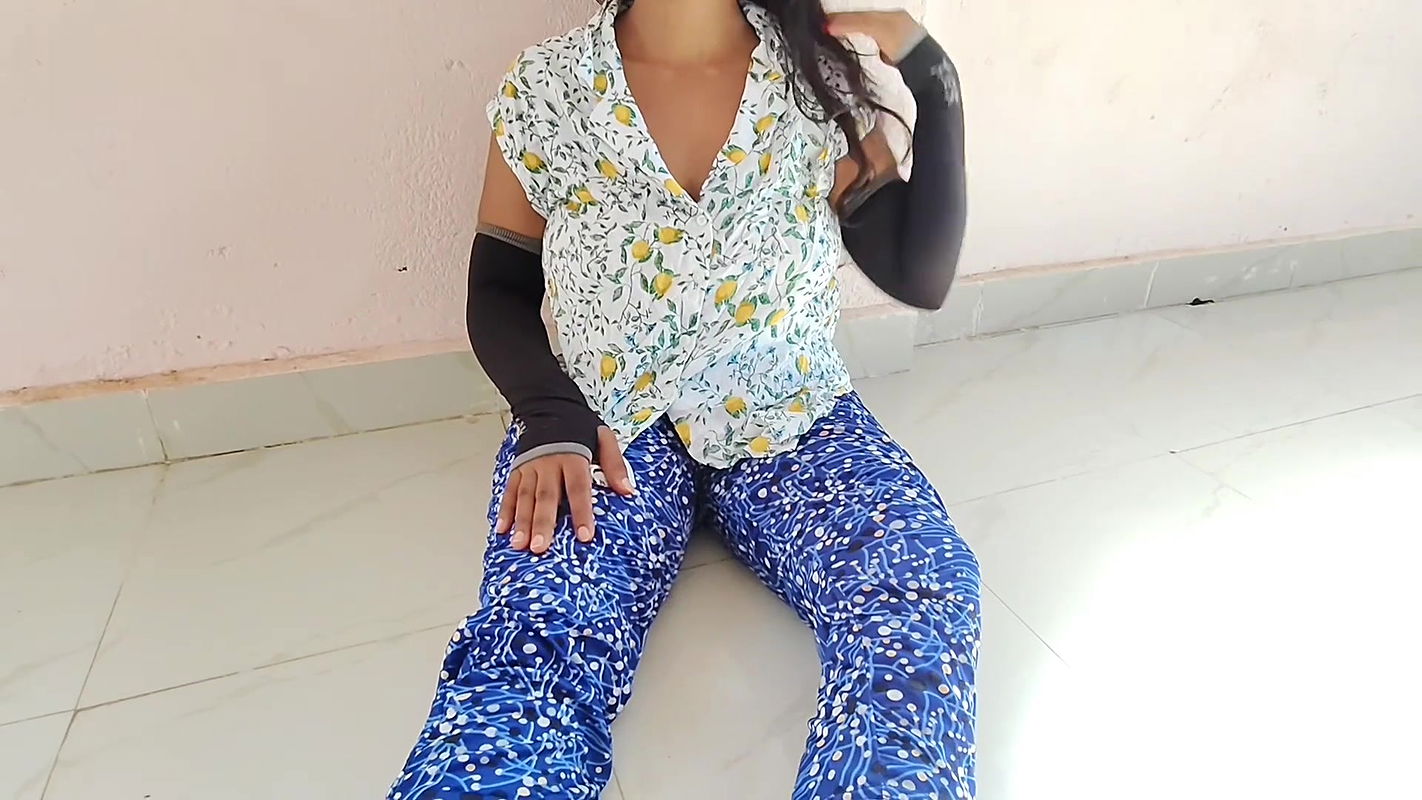 Marathi sex video in clear Marathi voice, hot sexy indian Marathi neighborhood fuck