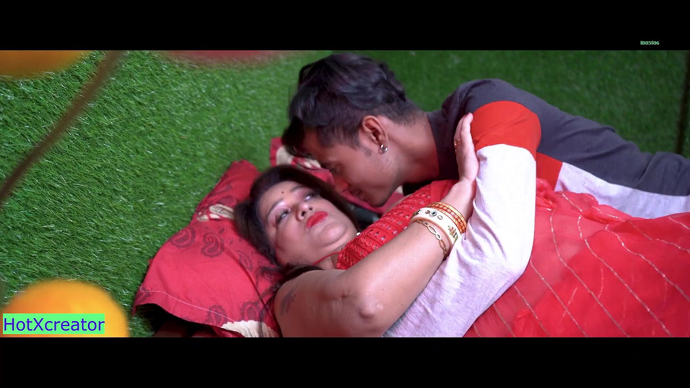 Indian Teen Fucks Beautiful Stepmom! Family Taboo Sex