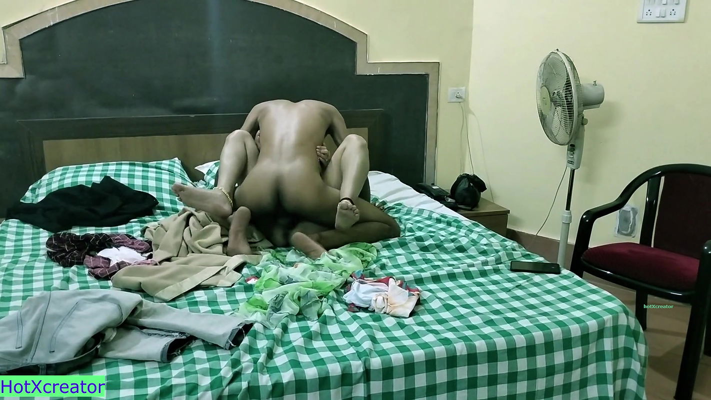 Indian hot rich boy has sex with beautiful girl! Web series sex