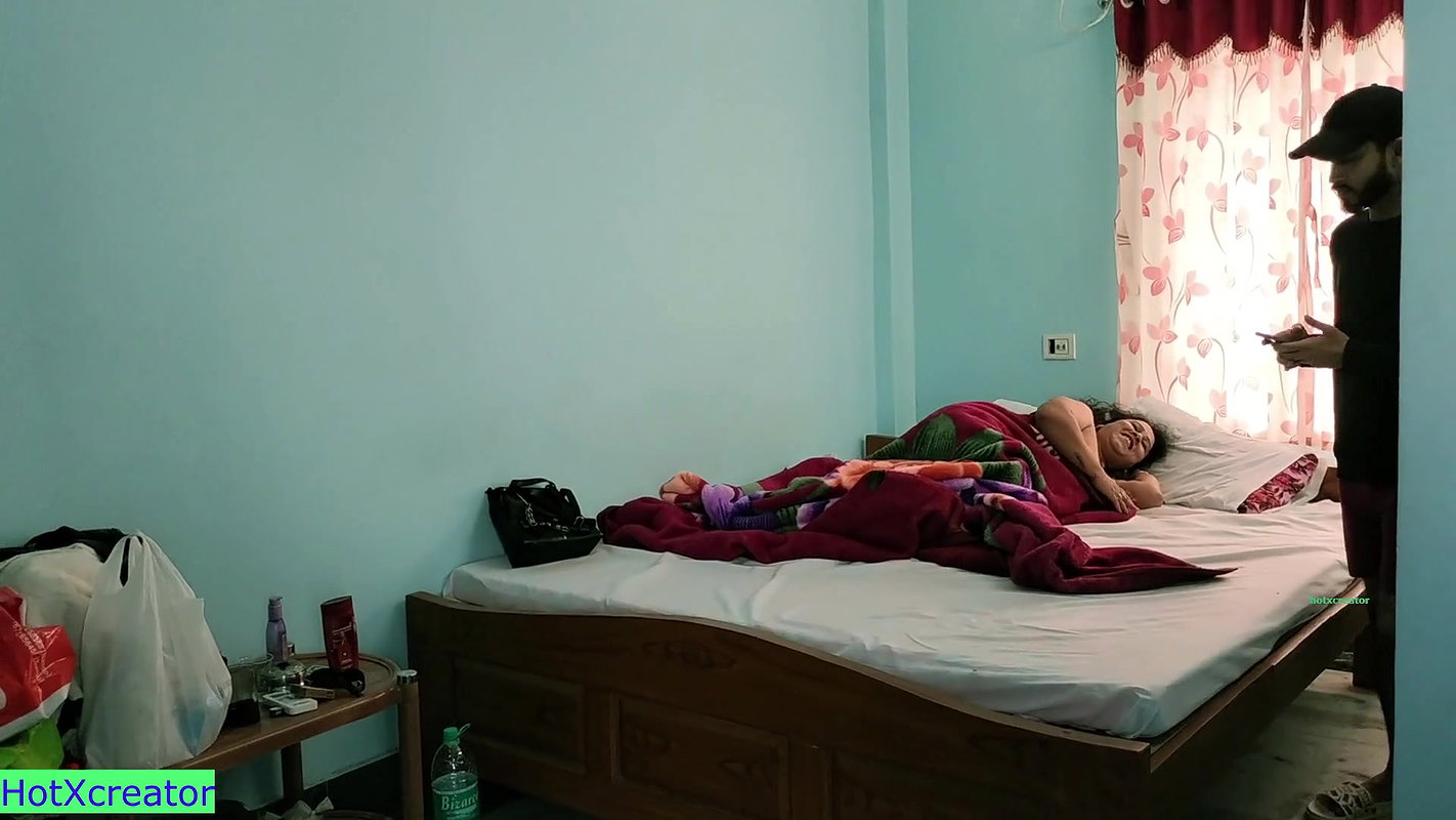 Indian hot and rich bhabhi fucking with delivery boy! Husband doesn’t know!!