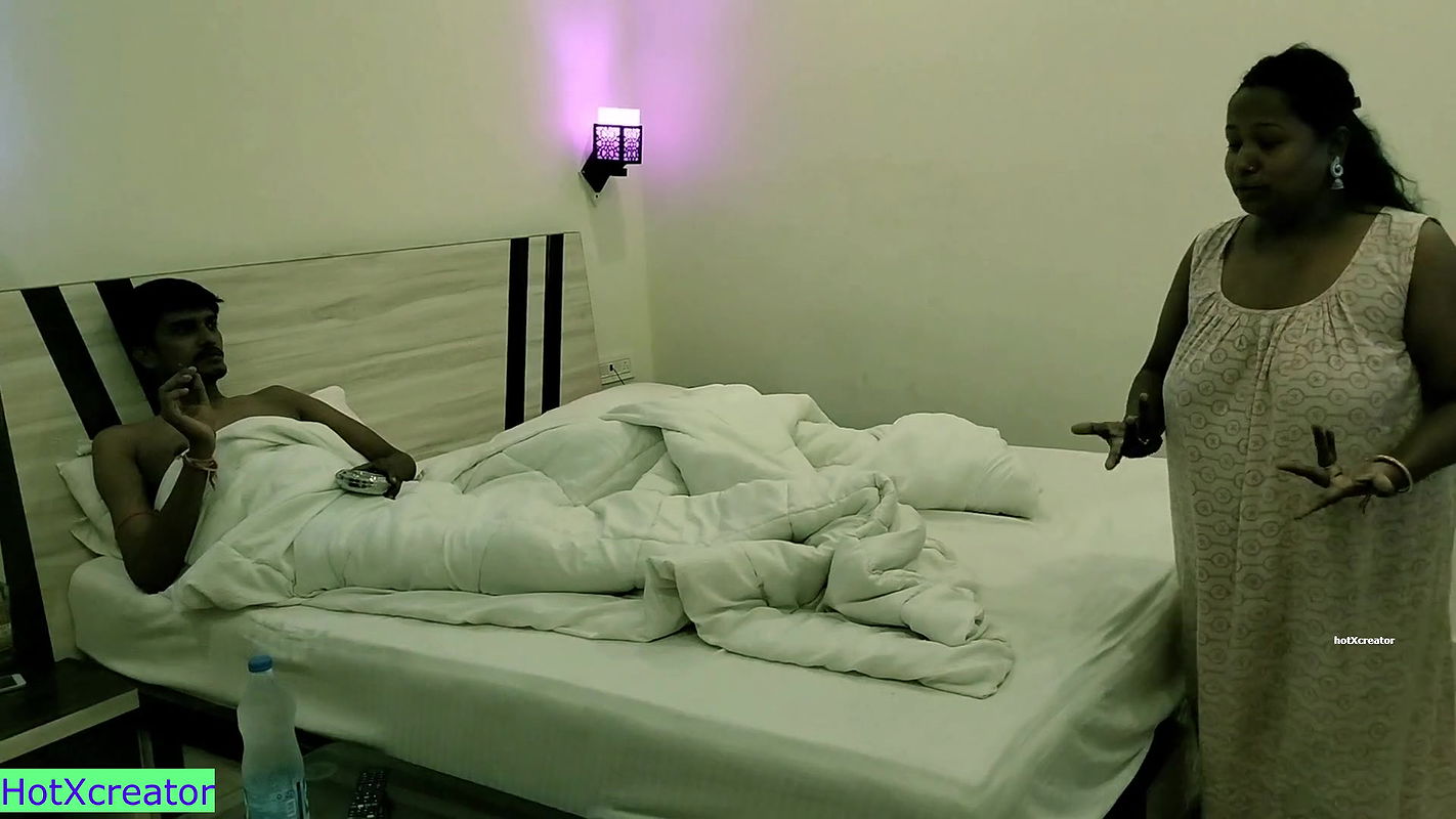 Indian Bengali hot couple honeymoon sex with clear dirty audio!!