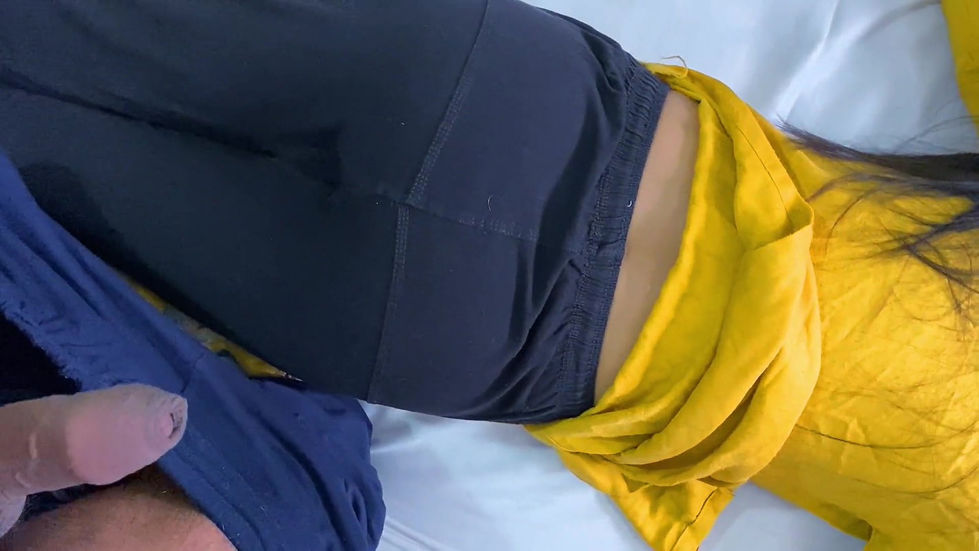 Indian beautiful stepmom fucked by real stepson hardcore pussy fucking with hindi audio Desi Sex Chudai