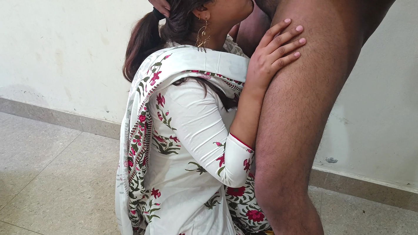 I got a chance to fuck my beautiful when no one was at home village horney girl fuck in clear hindi audio