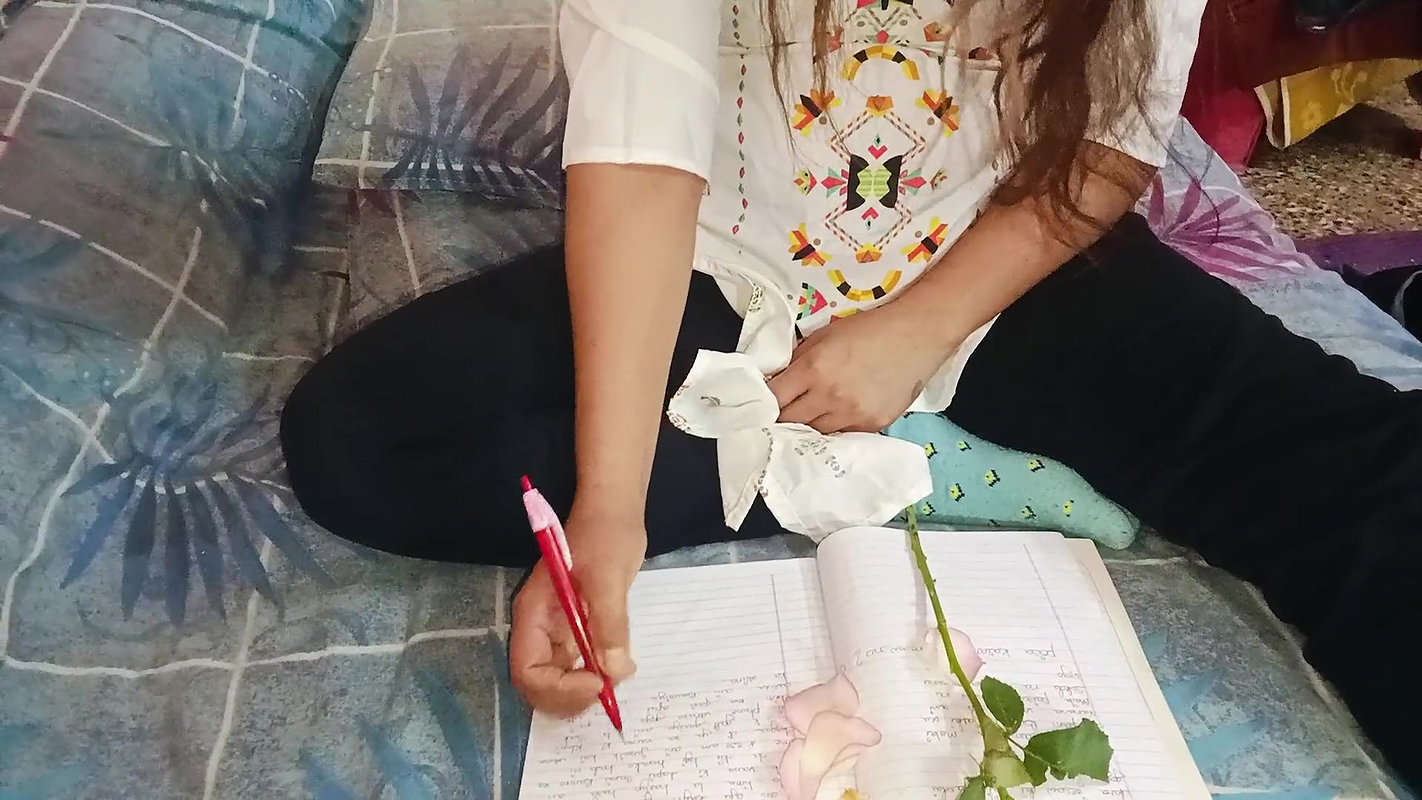 Girl friend ko room mein pal diya indian girl friend Sex videos homemade