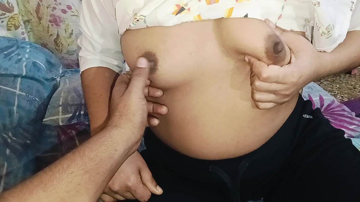 Girl friend ko room mein pal diya indian girl friend Sex videos homemade