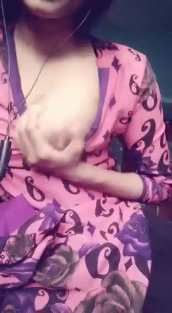 Beautiful Cute Bengali Girl Showing