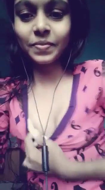 Beautiful Cute Bengali Girl Showing