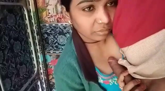Desi Village Gf Sucking Bf Dick