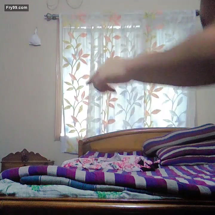 Paki GF Stretching Her Ass